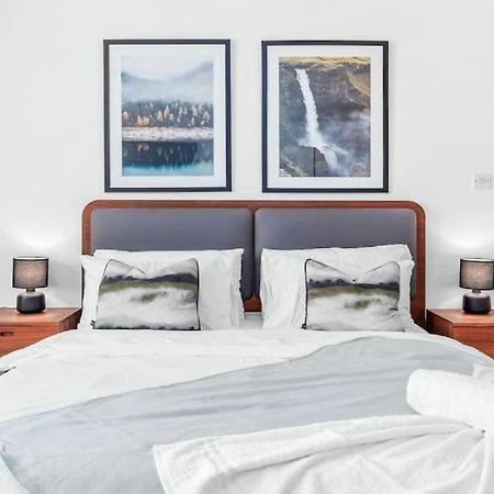 1 Bedroom Flat Piccadilly Sleep 7 In London Vr10 Kültér fotó